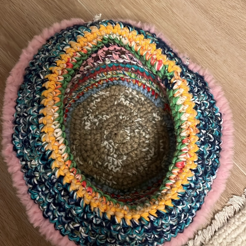 Ultraviolet Hat - Picture 6 of 6